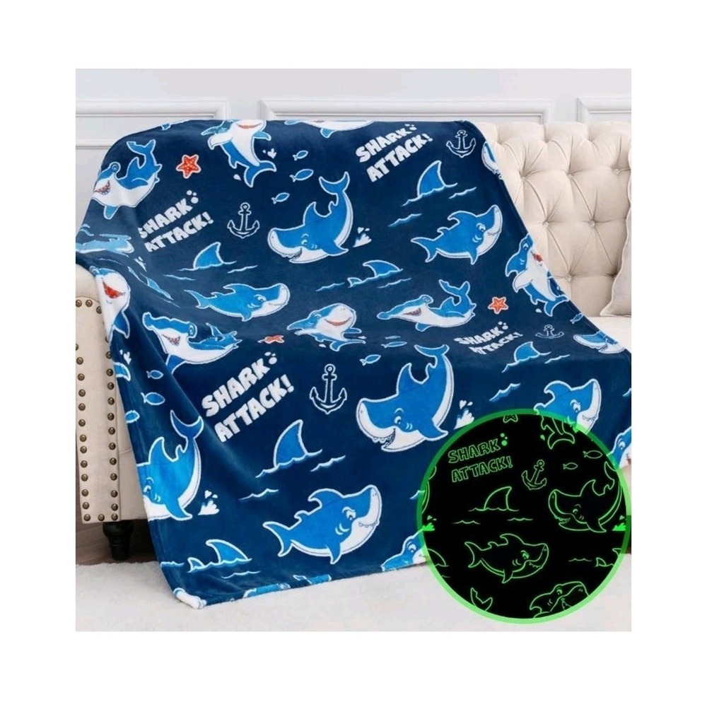 Jekeno Shark Glow in The Dark Blanket Gifts for Girls Boys Christmas 50x60